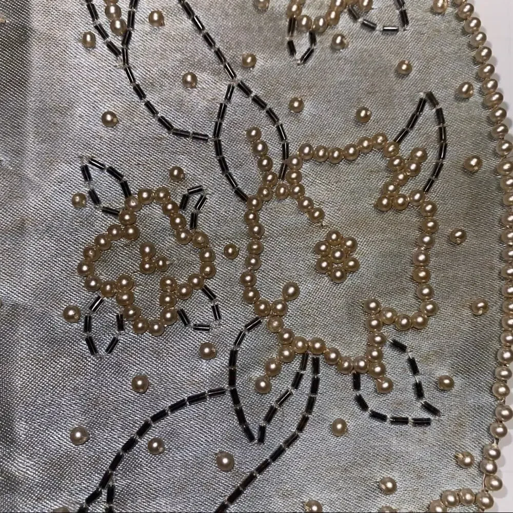 VNTG 70s beaded clutch made in Japan